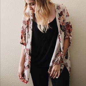 Brandy floral kimono